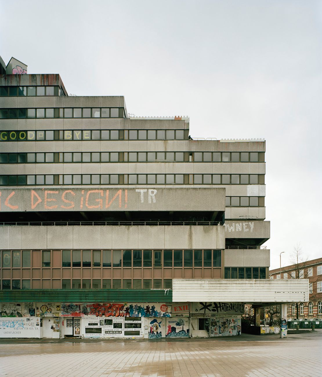 Die Große Bergstraße | Frappant-Gebäude  